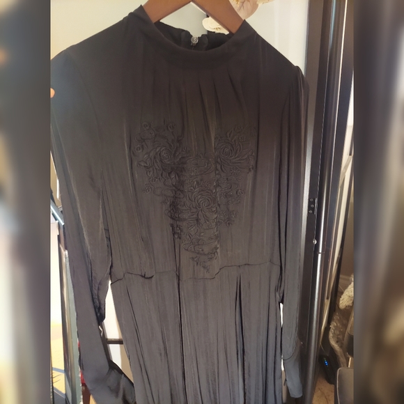 Free People Embroidered Black Mandarin collared dress - Picture 7 of 8